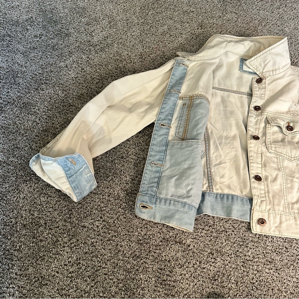 FOREVER 21 M Bleached Denim Jean Jacket Distressed Rips R $35 - Picture 10 of 14